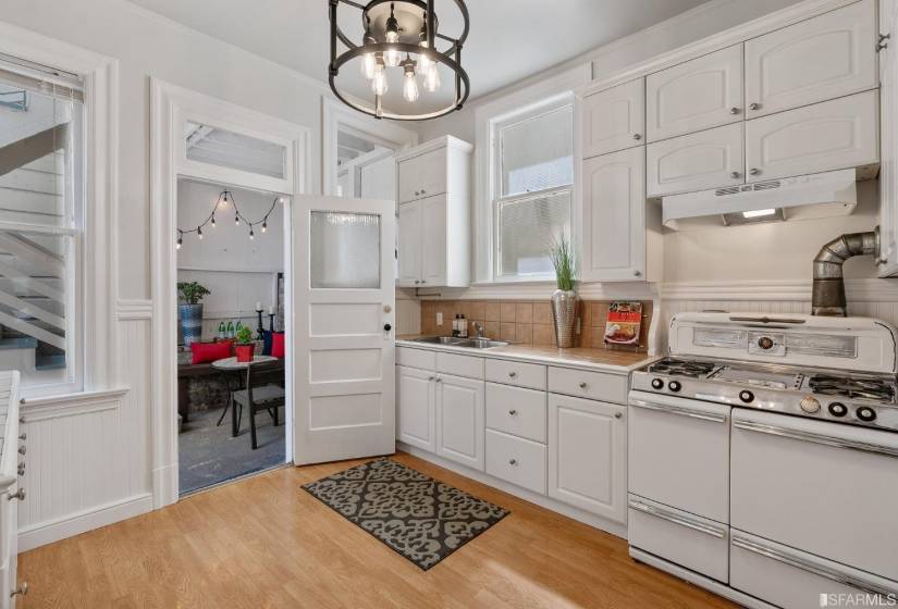 77 Pleasant Street77 Pleasant Street